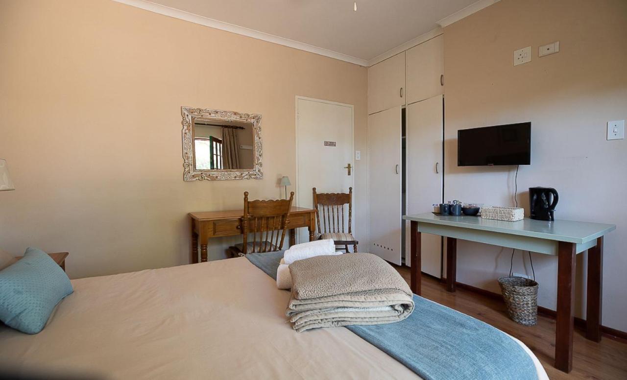 Deluxe Double Room with Shower