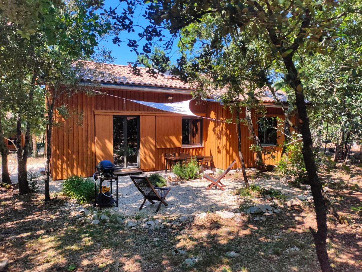 Gite et cabane écologiques 1000 Pailles - B&B Labastide-de-Virac