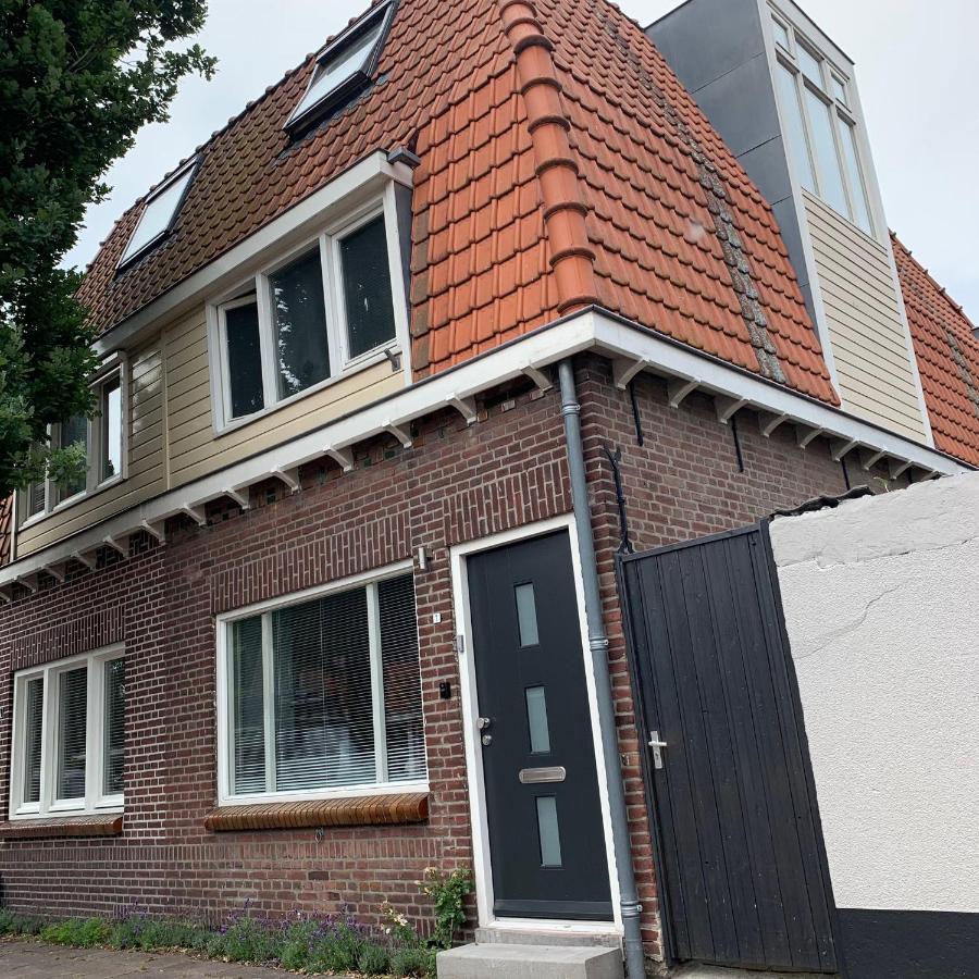 B&B Vught - B&B Vintage Room - Bed and Breakfast Vught