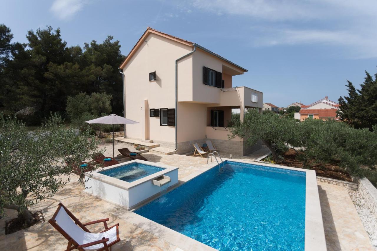 Holiday Home Tanja - B&B
