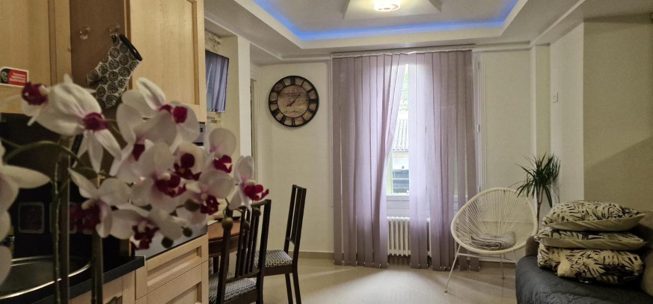 B&B Thiais - Aeroport d Orly paris Rungis Thiais - Bed and Breakfast Thiais