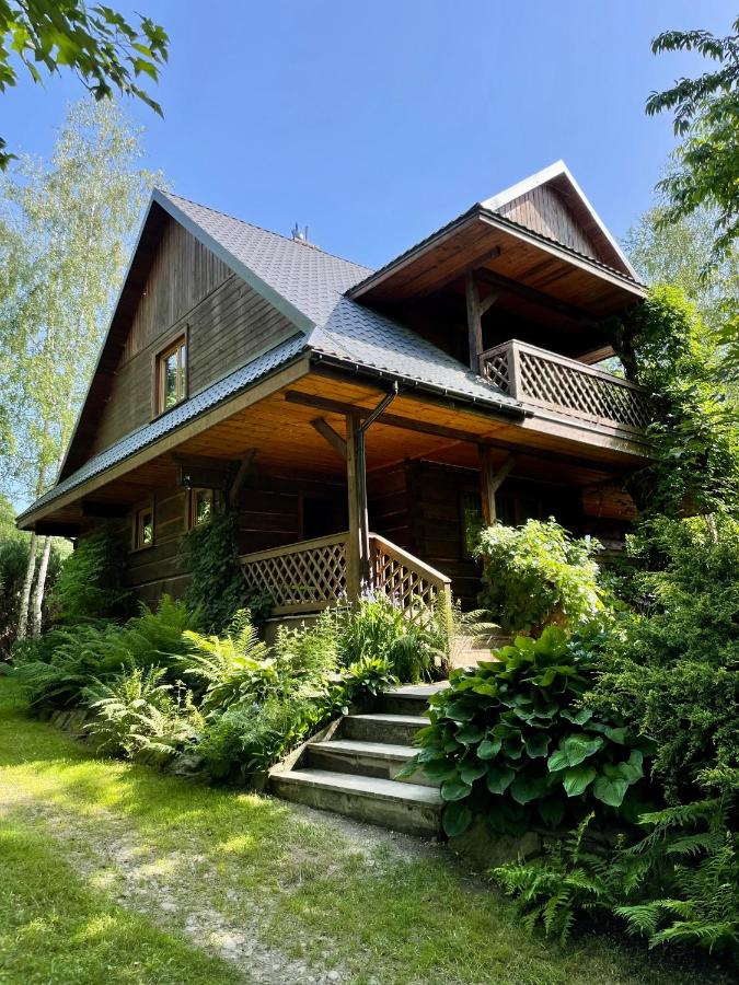 Dom z bali przy szlaku - B&B