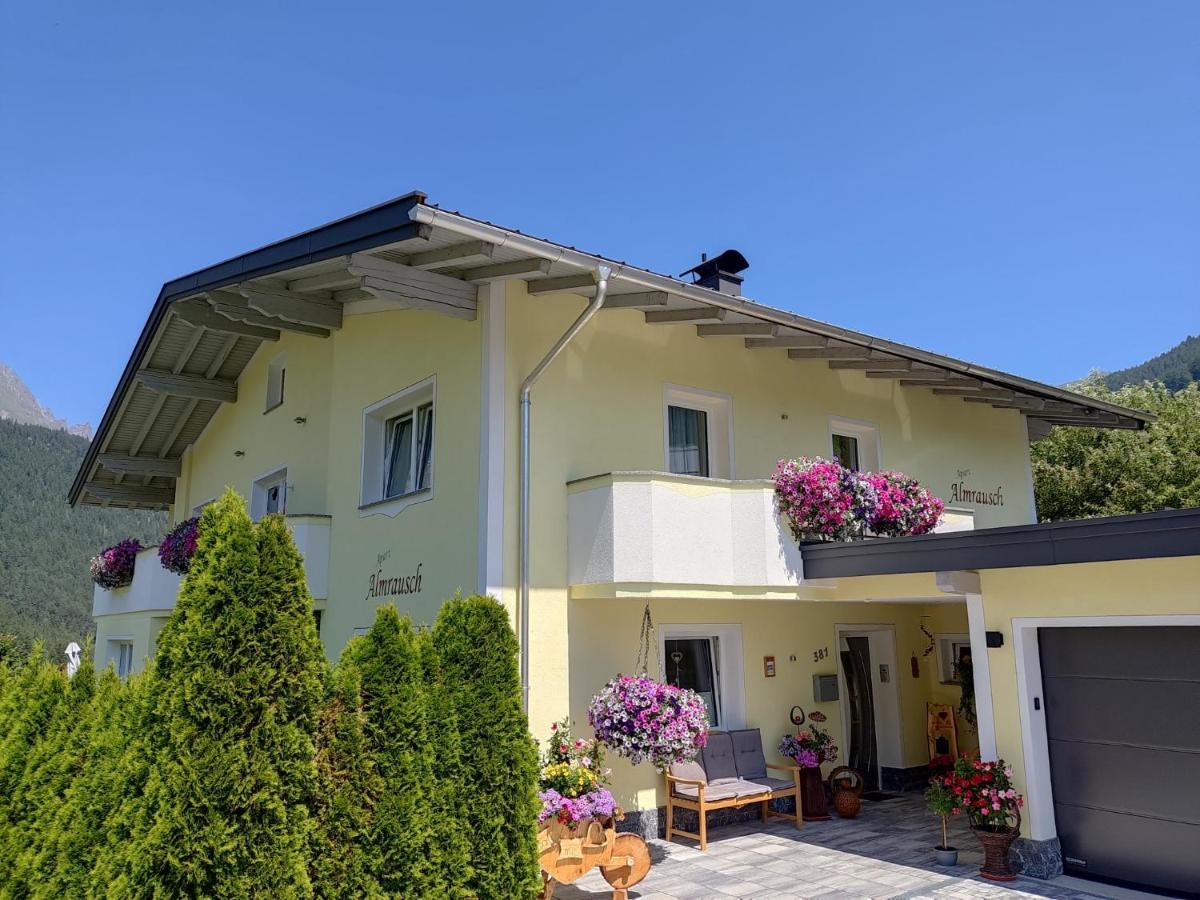 B&B Nauders - Apart Almrausch - Bed and Breakfast Nauders