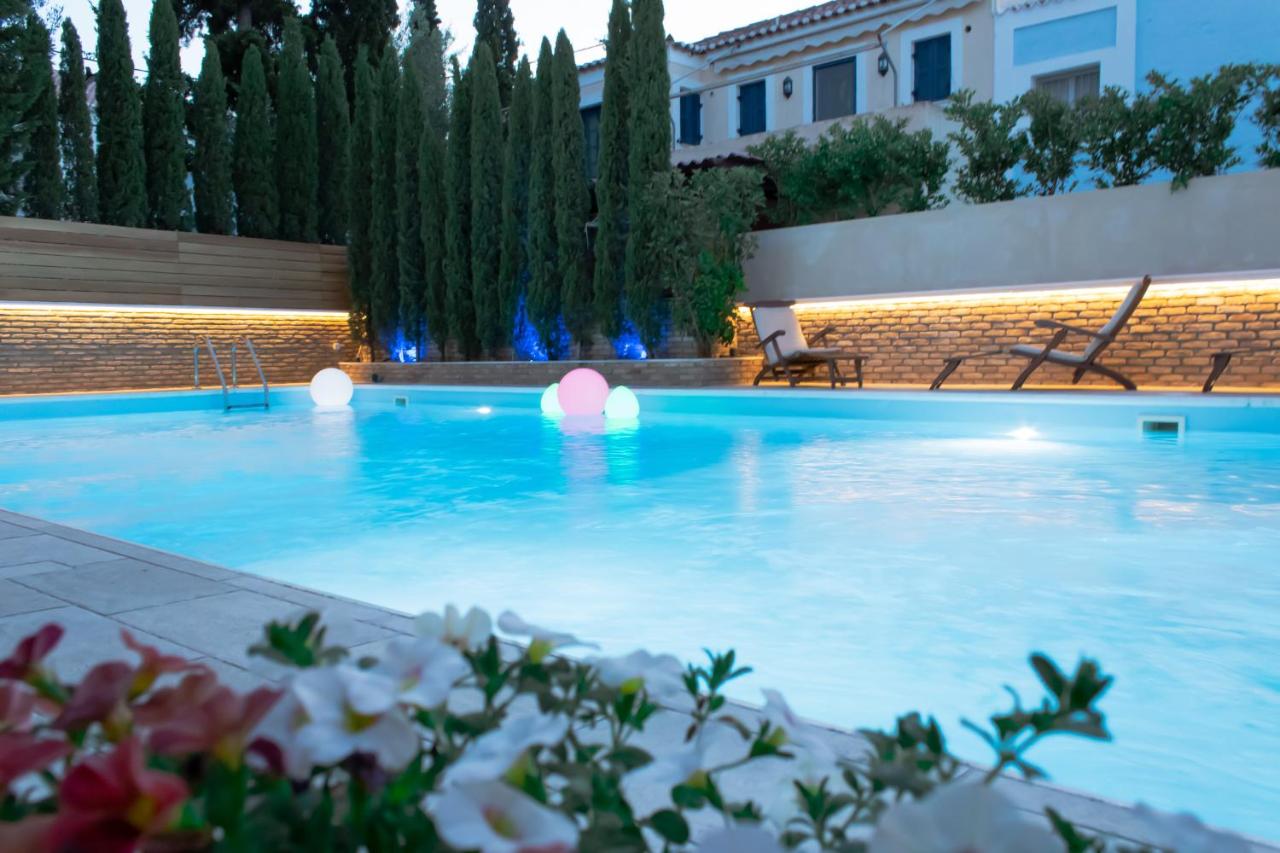 B&B Spetses - Armata Boutique Hotel - Bed and Breakfast Spetses