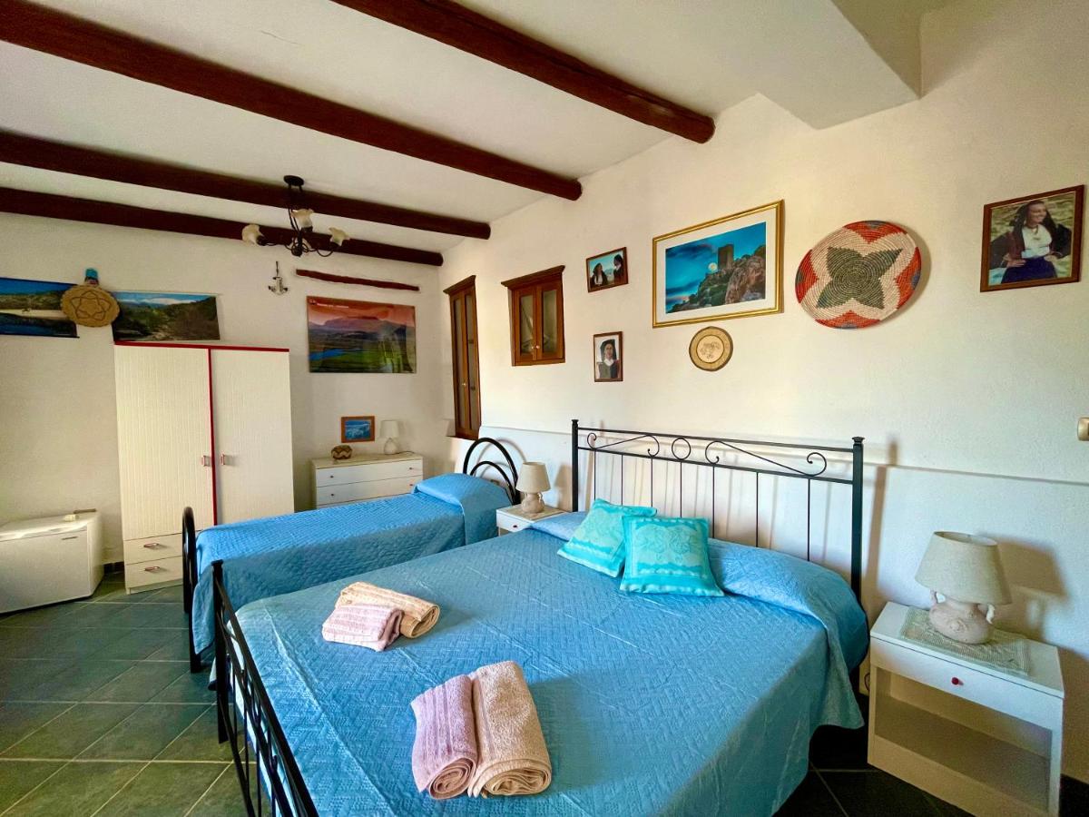 B&B Posada - A room with sea view - Bed and Breakfast Posada