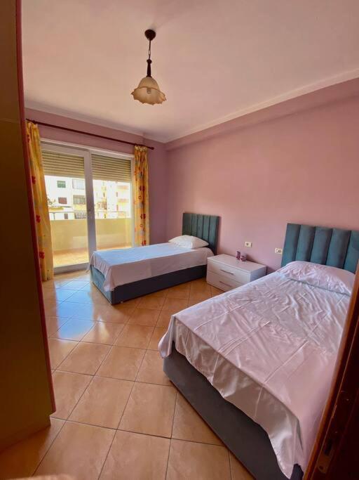 Family friendly 2-bedroom apartment in Durres :) - B&B Durrës