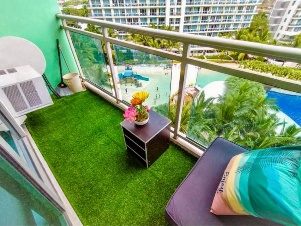 Azure Positano Tower Beach Vibe - Bed and Breakfast Manilla