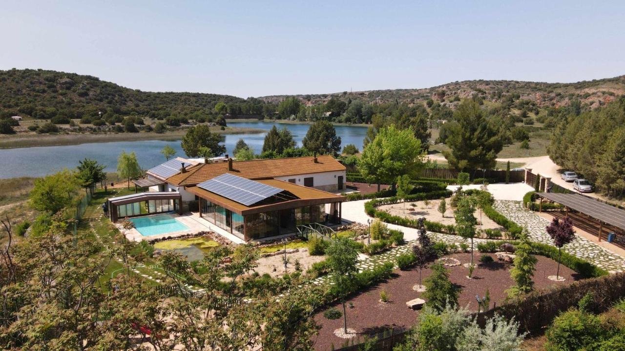 Casas Rurales Laguna La Tinaja - B&B