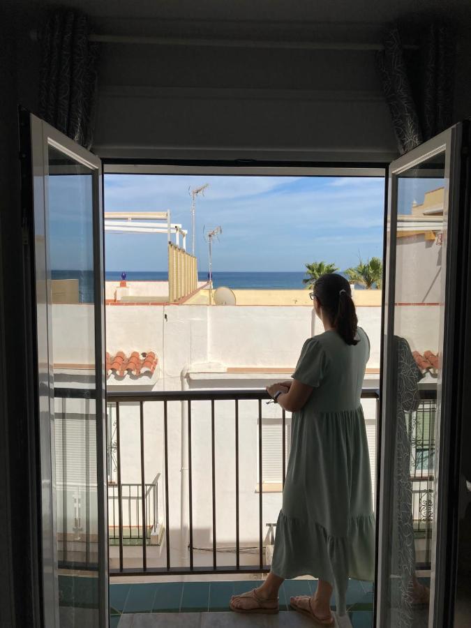 Apartamentos MareaBeach A 1 min de la playa - Bed and Breakfast Torremolinos
