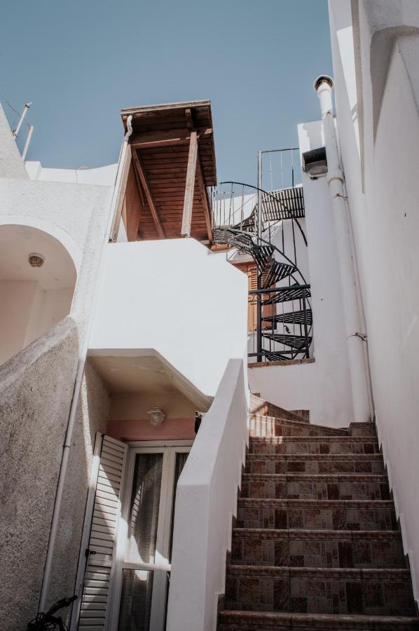 Chaniotis Home, In the heart of Kinidaros - B&B