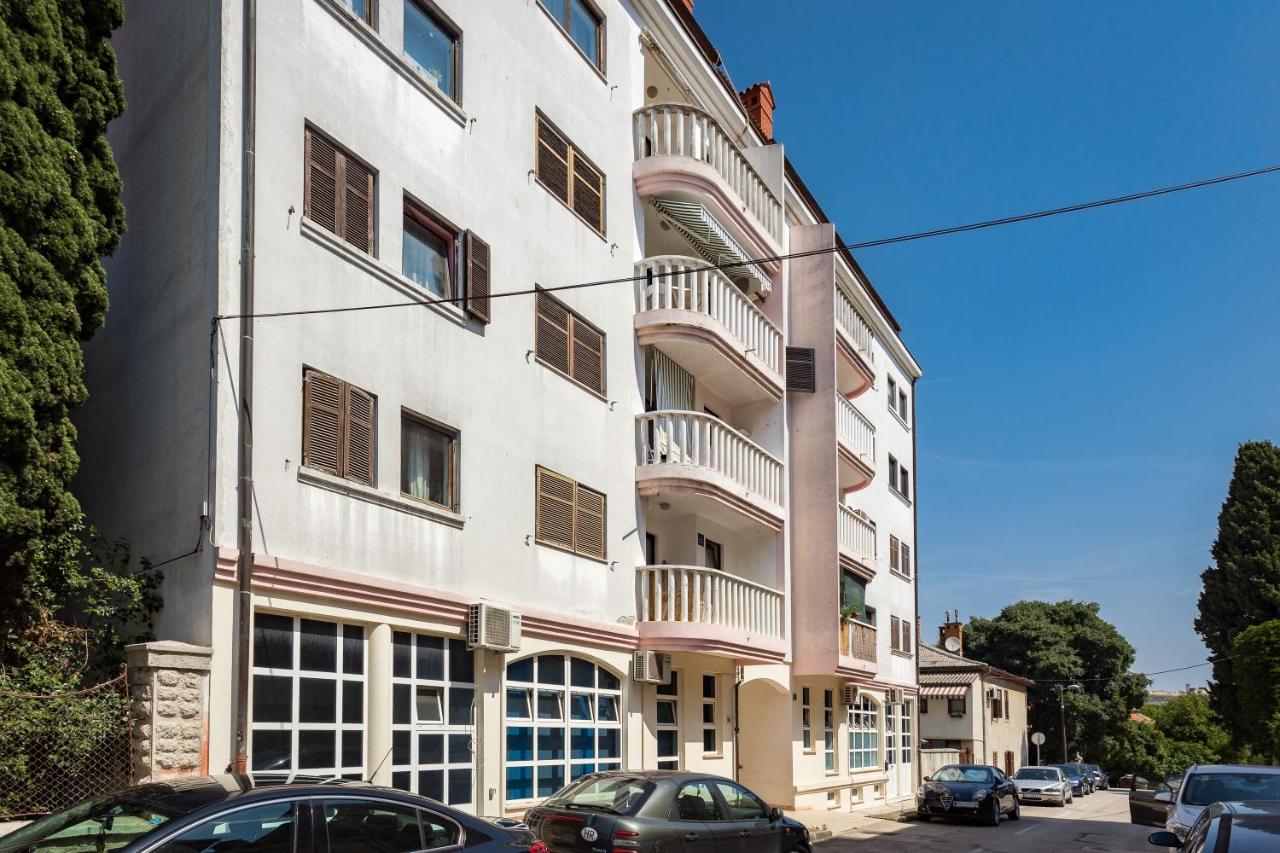 LAVERUDA Apartment with balcony and free parking - B&B