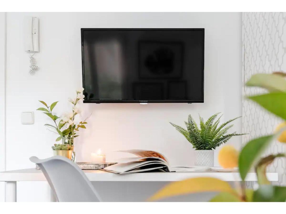 Cozy studio (14m2) in Arturo Soria area D3 - B&B Madrid