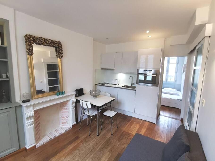 2 pièces au cœur de trouville / rue des bains - B&B
