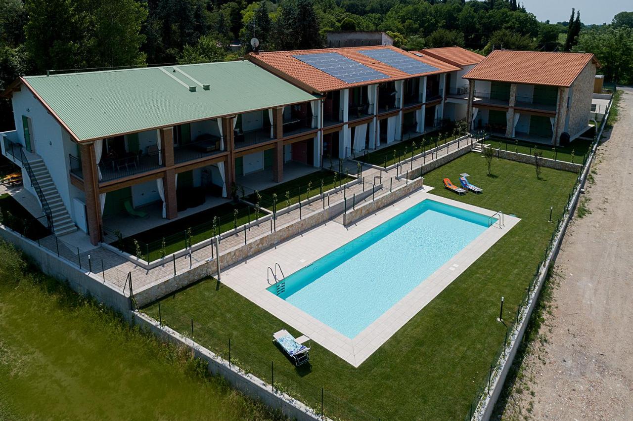 CASCINALE 11 - Regarda Travel - B&B