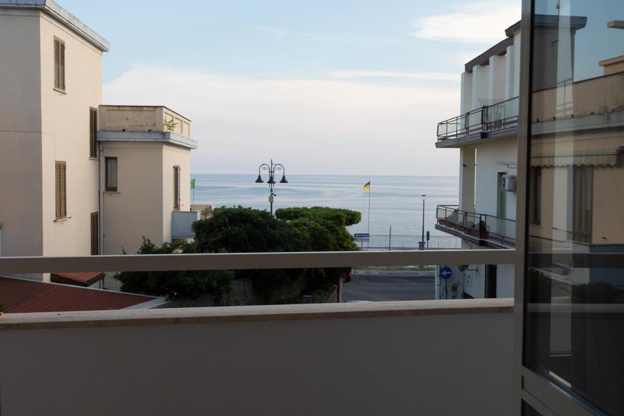 B&B Lungomare Diamante - Bed and Breakfast