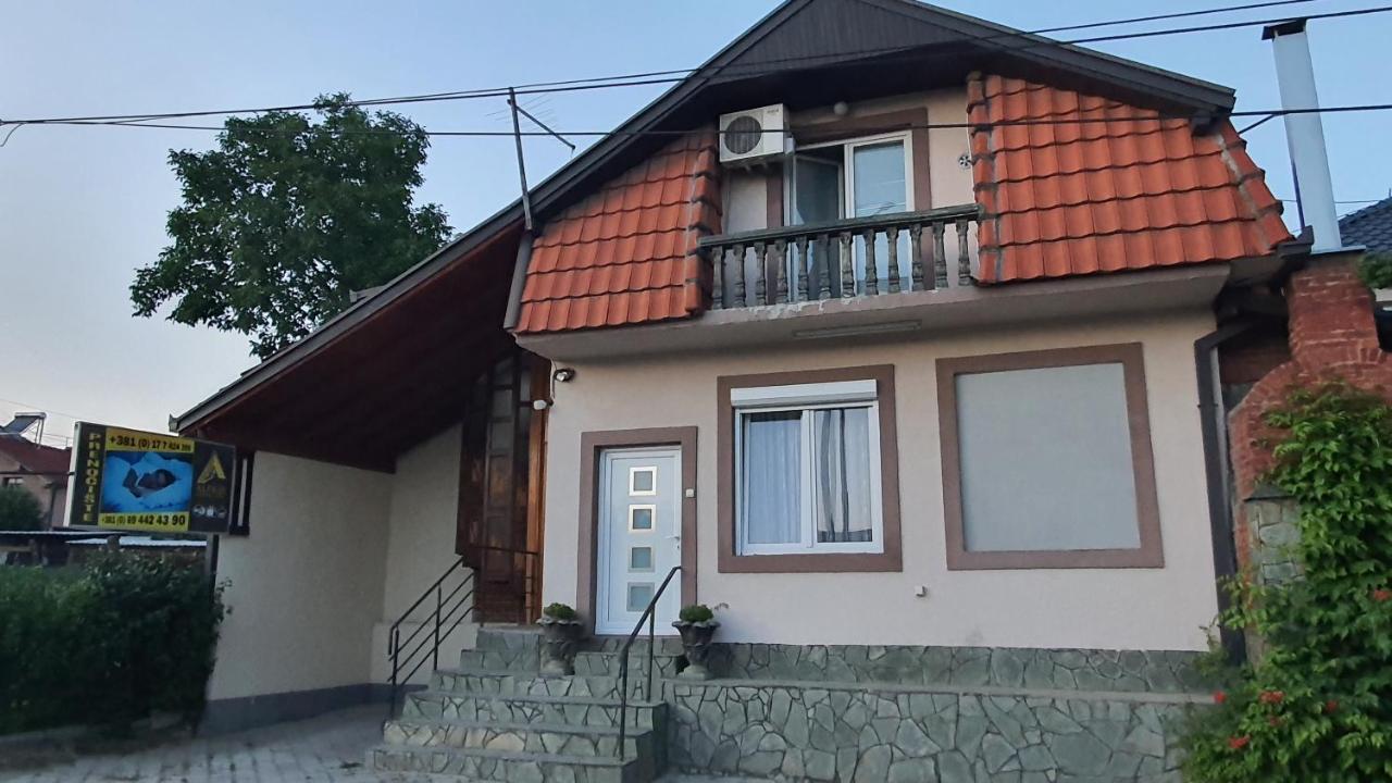 Apartmani Odmor i Mir - B&B