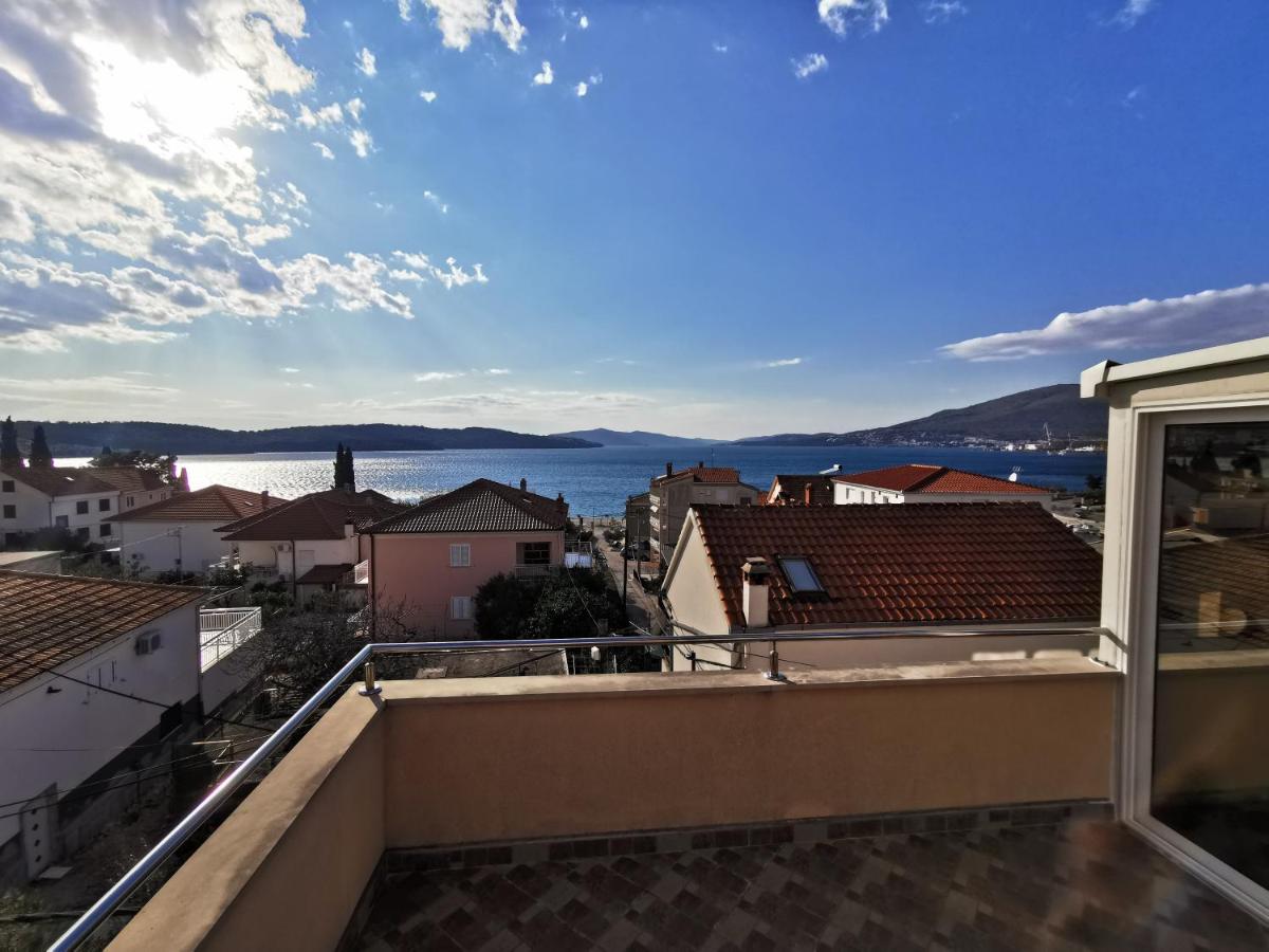 Villa Mala Vala #2 - Seeview - 120 qm - 3 SZ - max 6 Pers - B&B Traù