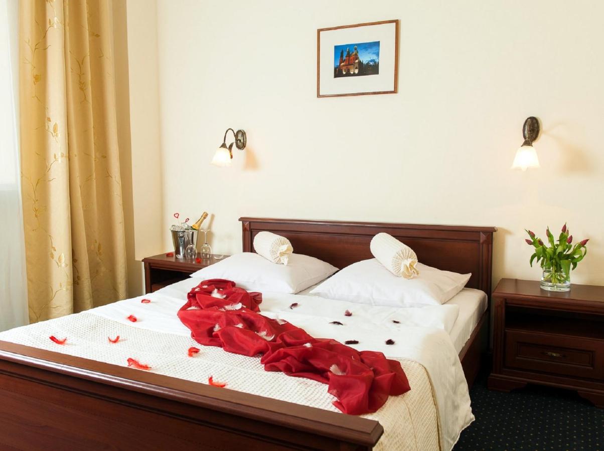 B&B Legnica - Hotel Arkadia - Bed and Breakfast Legnica