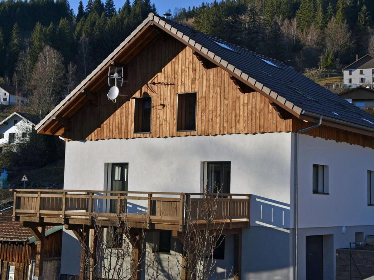 Holiday Home (14 Adults)