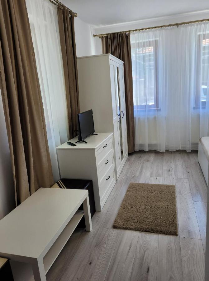 Dreibettzimmer mit eigenem Bad