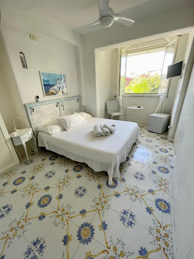 Camera Matrimoniale con Bagno Privato