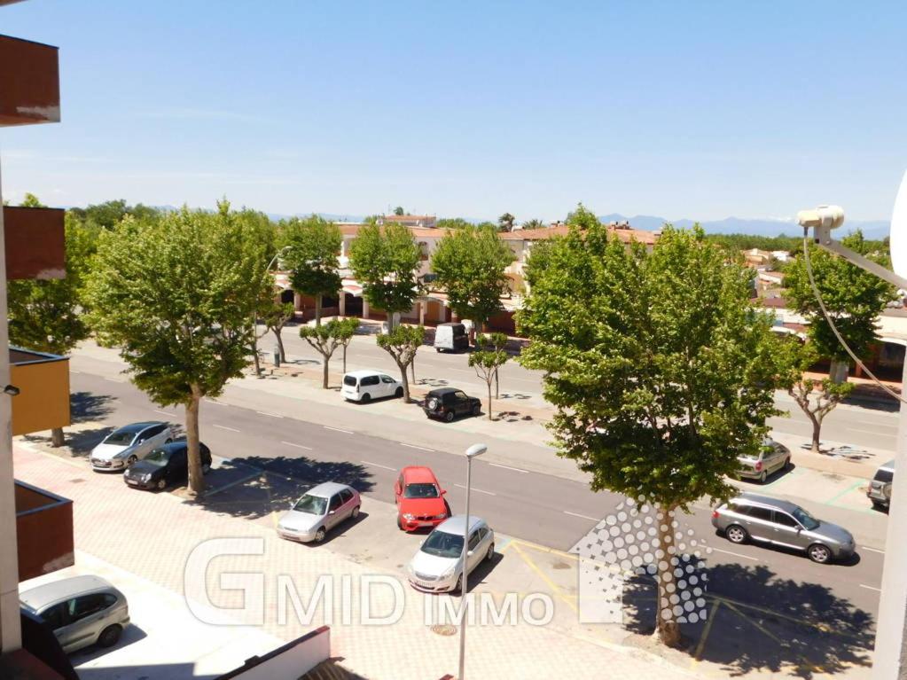уютный дом - Chambres d'hôtes Empuriabrava
