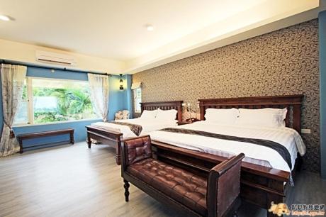 Quadruple Room with Mountain View with Bath
