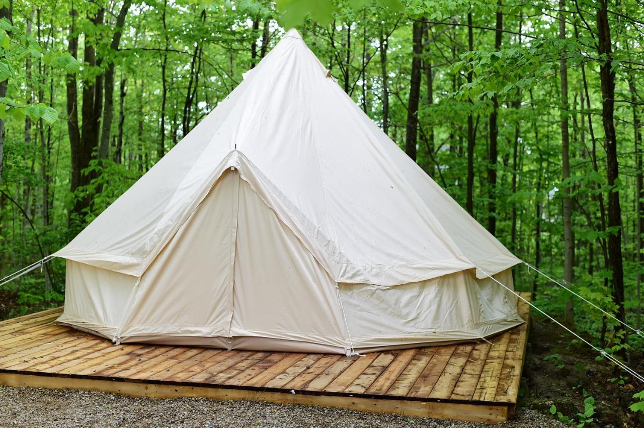 Grotto Getaway - B&B
