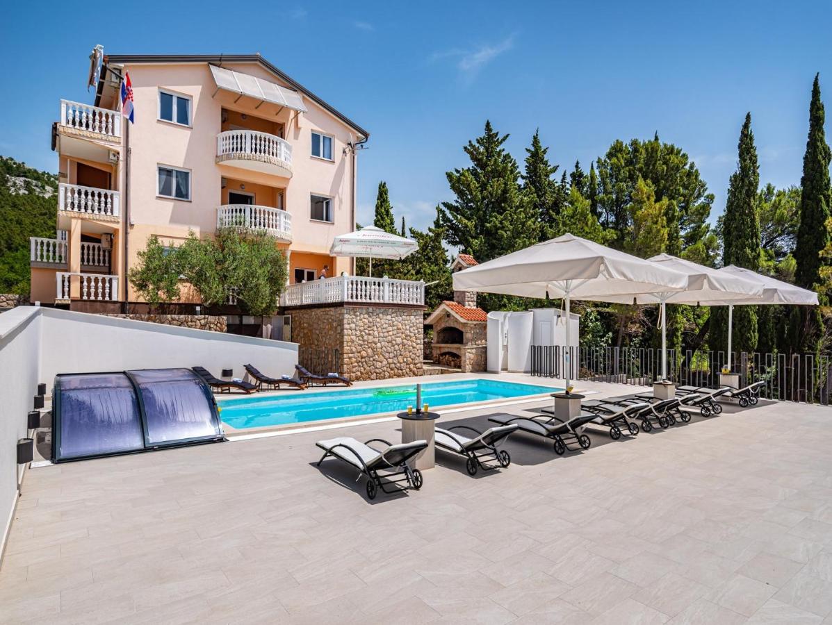 B&B Starigrad - Apartments Prkačin - Bed and Breakfast Starigrad