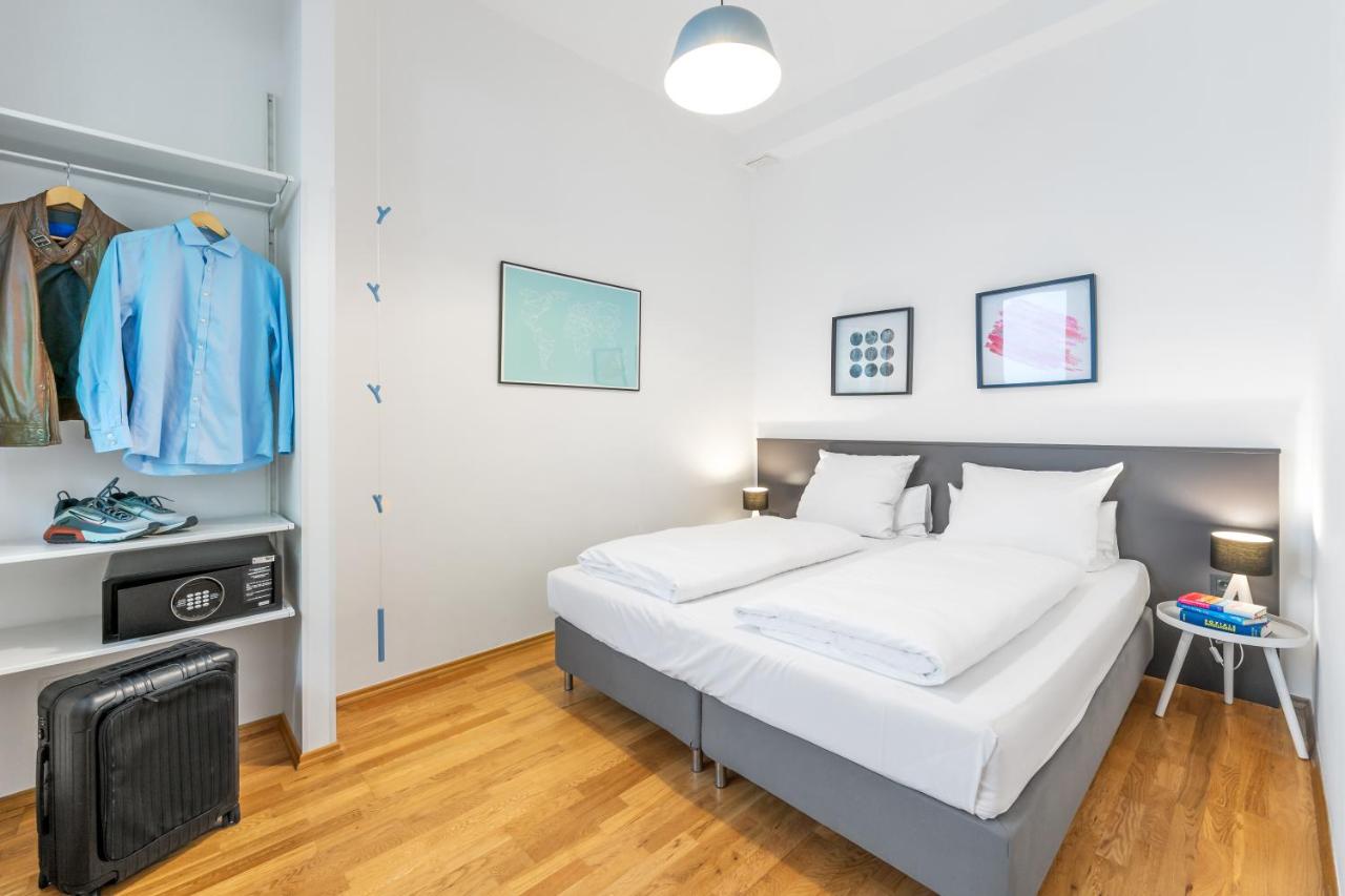 One-Bedroom Apartment with Balcony
