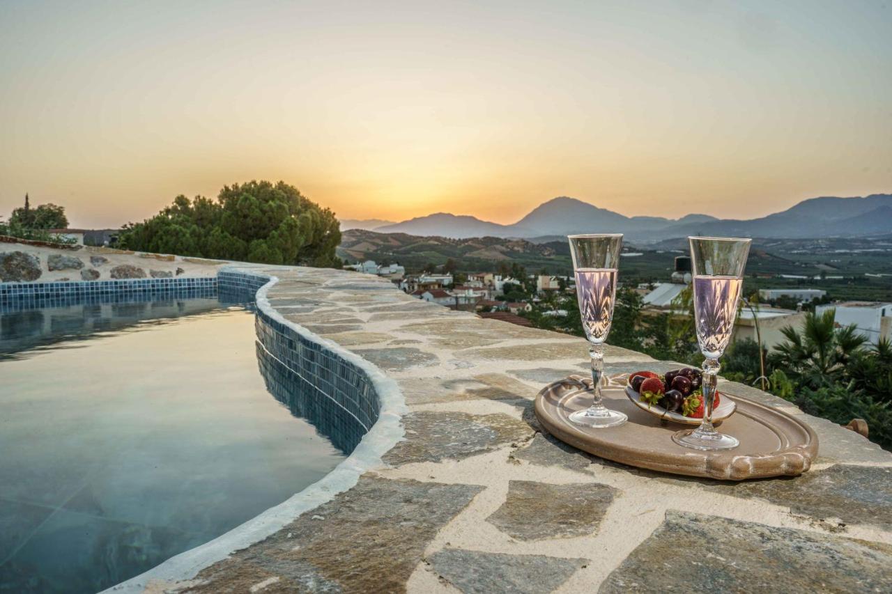 Villa Simantiri - B&B Pómpia