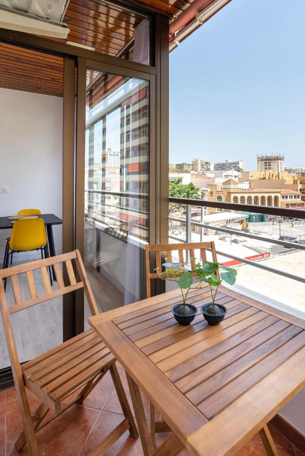 Deluxe Two-Bedroom Apartment with Garden View