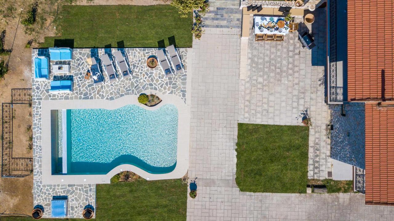 B&B Koskinoù - Emarmene Home with private pool near Rhodes Town & airport - Bed and Breakfast Koskinoù