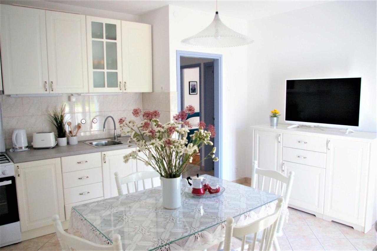 Central apartment, two bedrooms - Ferienwohnung Vis