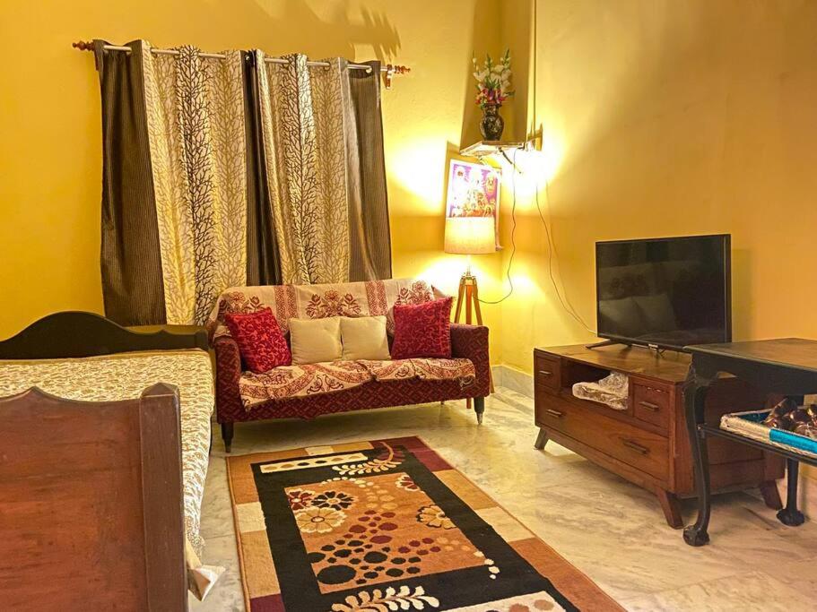 Laketown Vintage Villa, a 2 room Holiday Home - Ferienwohnung