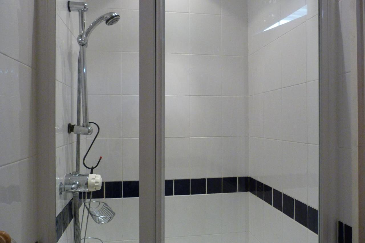 Camera Matrimoniale con Bagno Privato Esterno