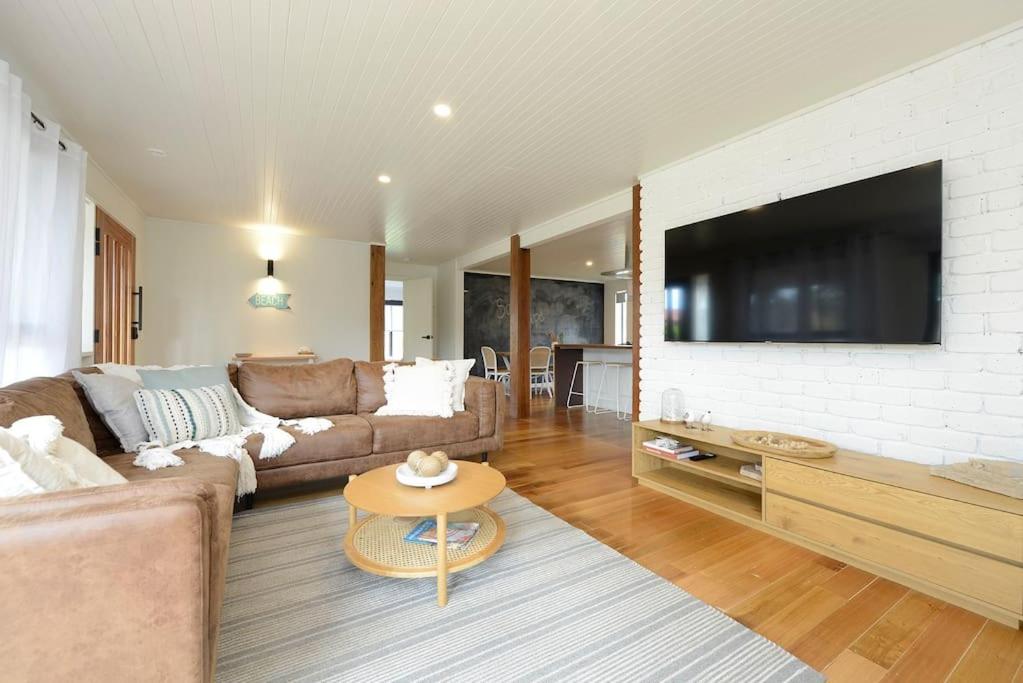 Salty Escape - B&B Rosebud