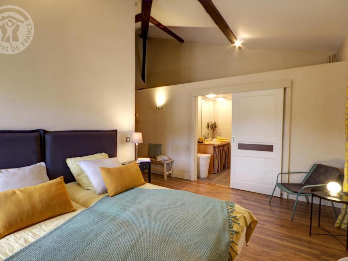 Gîte authentique au cœur du Parc du Pilat, animaux admis - FR-1-496-136 - Chambres d'hôtes Sainte-Croix-en-Jarez
