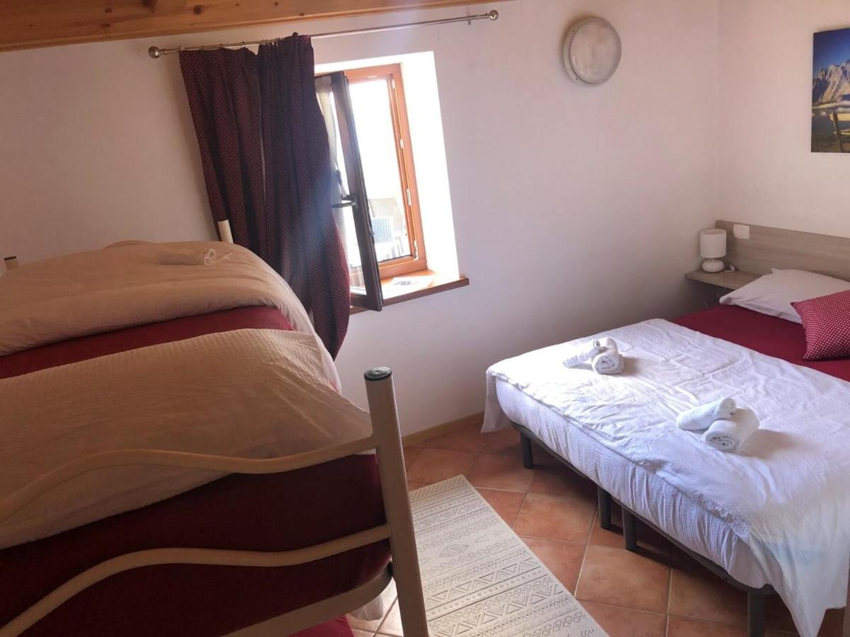 Double or Twin Room with Private Bathroom