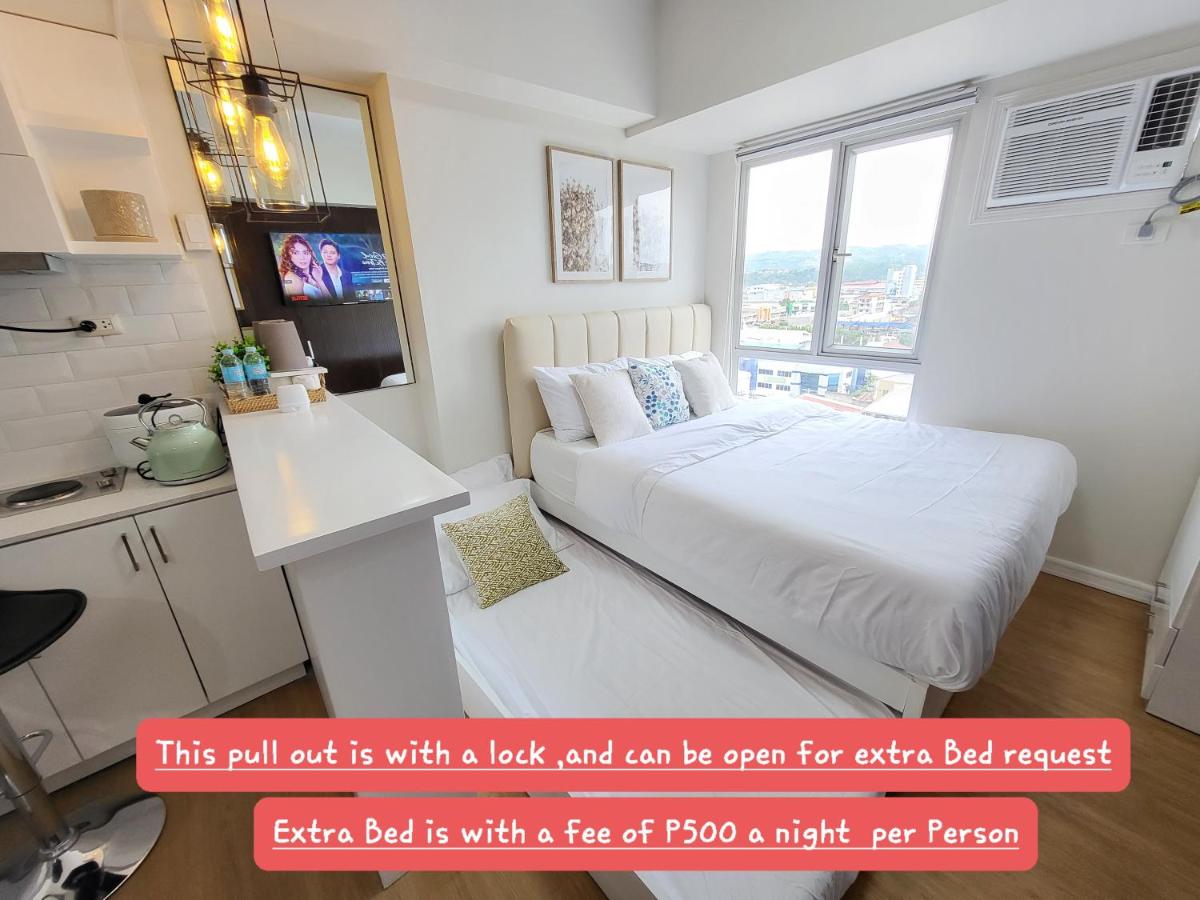 B&B Cagayan de Oro - Steff's Condo 815 at CENTRIO Tower Deluxe Unit - Bed and Breakfast Cagayan de Oro