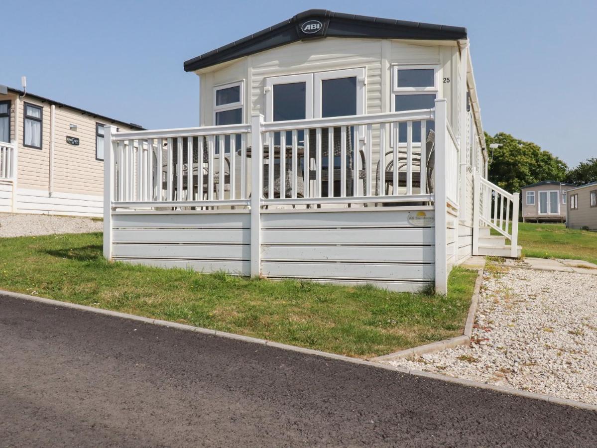 B&B St Austell - Finch 25 - Meadow Lakes Holiday Park - Bed and Breakfast St Austell