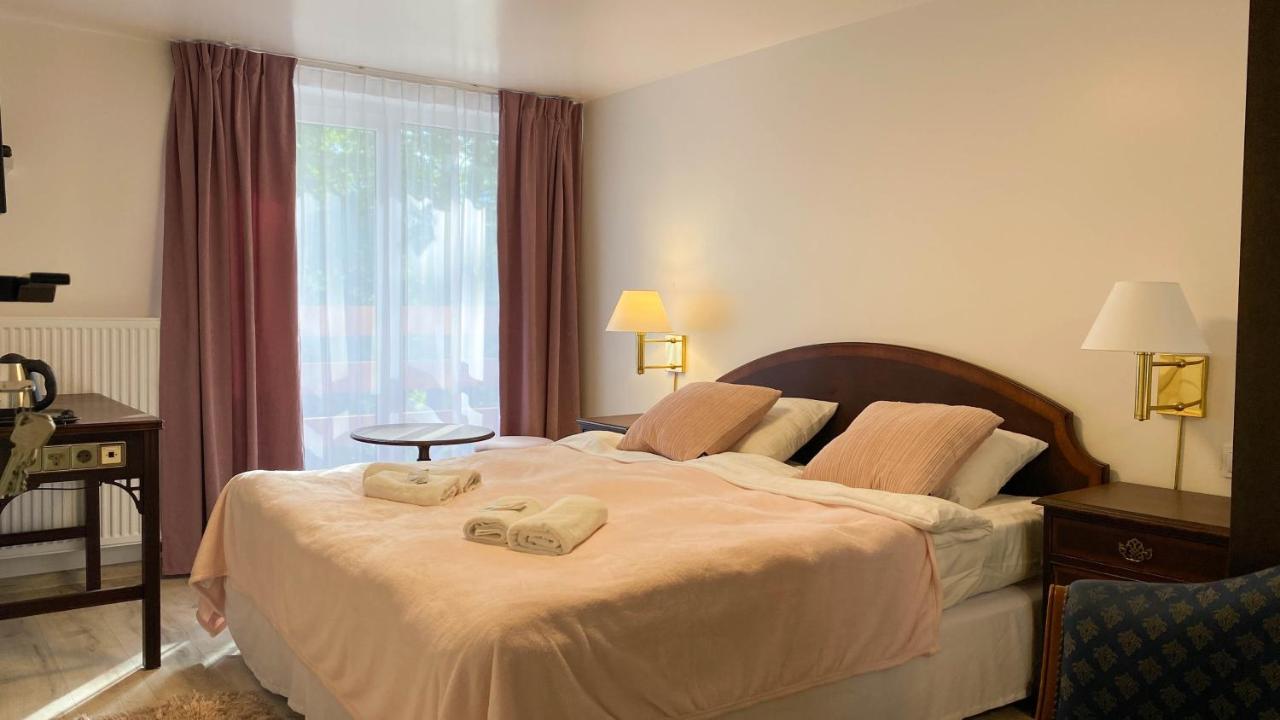Doppelzimmer mit eigenem Bad