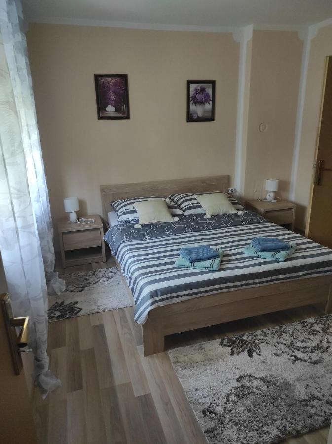 Rooms Luka - Ferienwohnung Korenica
