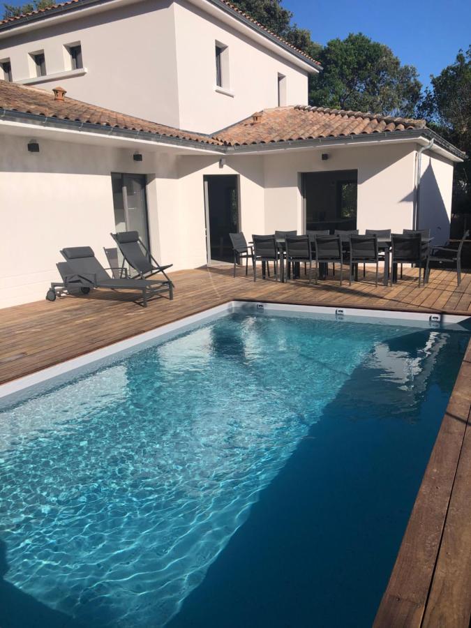 Villa- Vaux sur mer -200 m plage Nauzan - Piscine - Chambres d’hôtes Vaux-sur-Mer