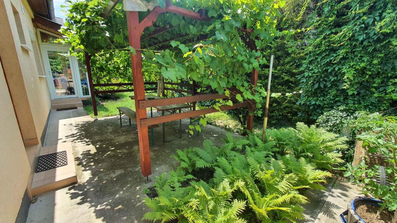 Apartment in Zamardi - Balaton 40474 - Ferienwohnung