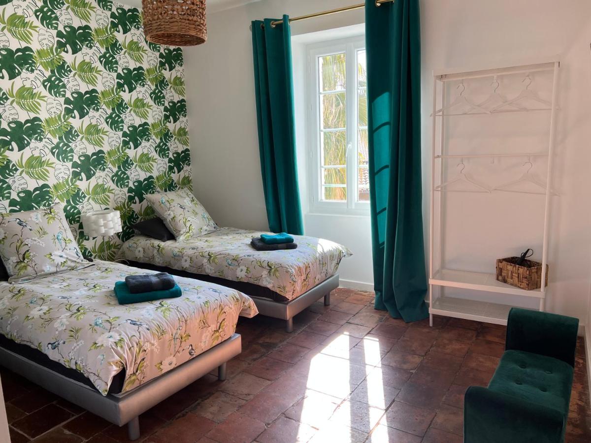 Chambre Deluxe Double ou Lits Jumeaux