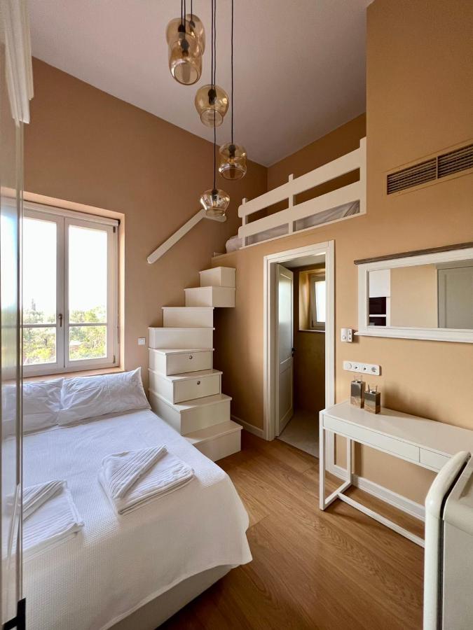 Deluxe Double Room with Extra Bed