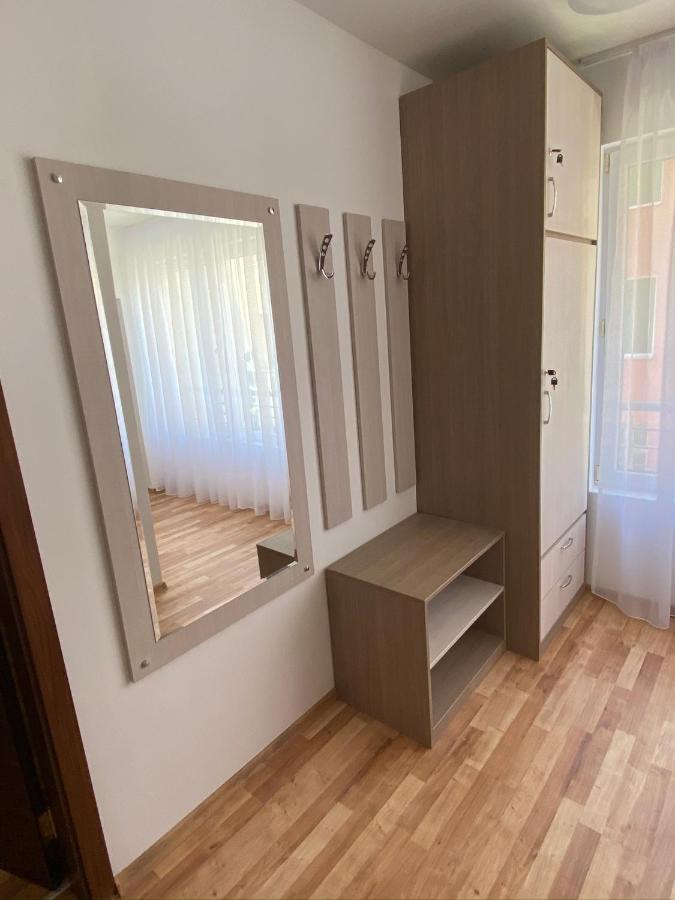 Amel -new luxury apartment close to the beach - Chambres d’hôtes Ravda
