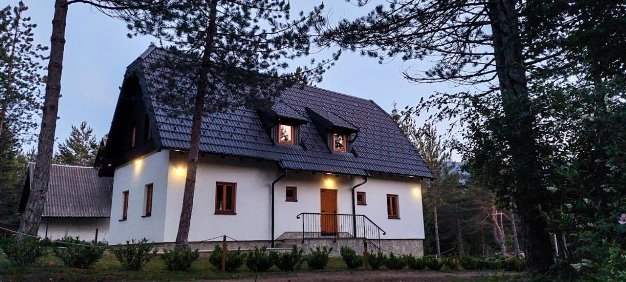 B&B Plitvica Lakes - Plitvice Story - Bed and Breakfast Plitvica Lakes