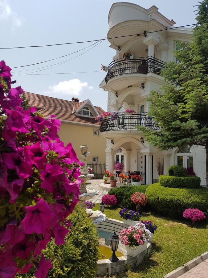 B&B Kumanovo - Apartment Cace - Bed and Breakfast Kumanovo